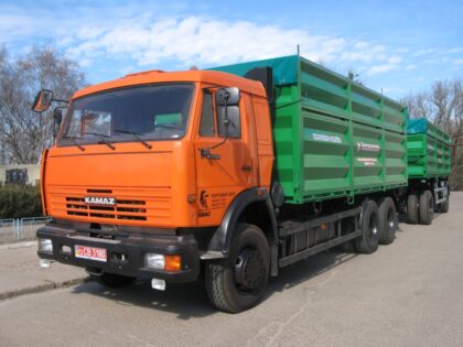 Автомобіль-самоскид АС 1529
