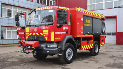 APC-4100-10/2400-541R